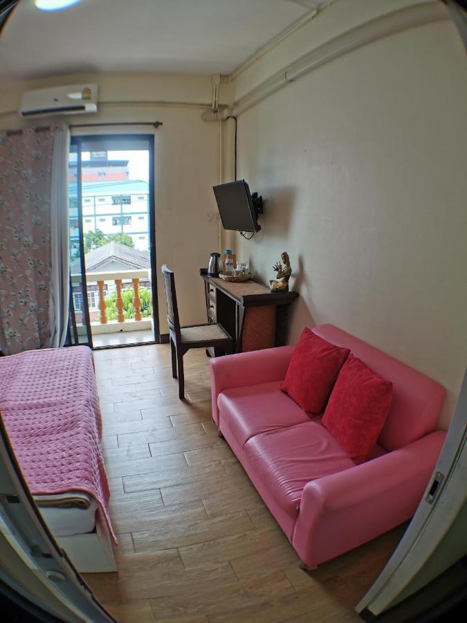 59Indy Guesthouse Bangkok Esterno foto