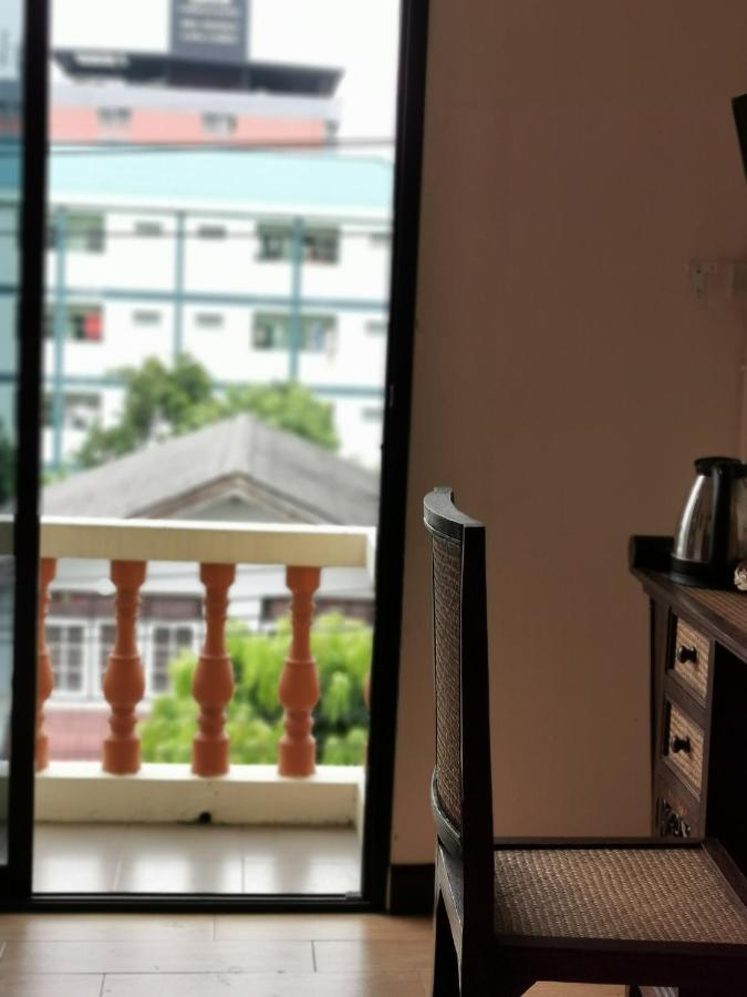 59Indy Guesthouse Bangkok Esterno foto